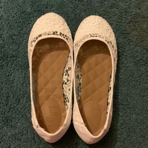 White flats, size 7